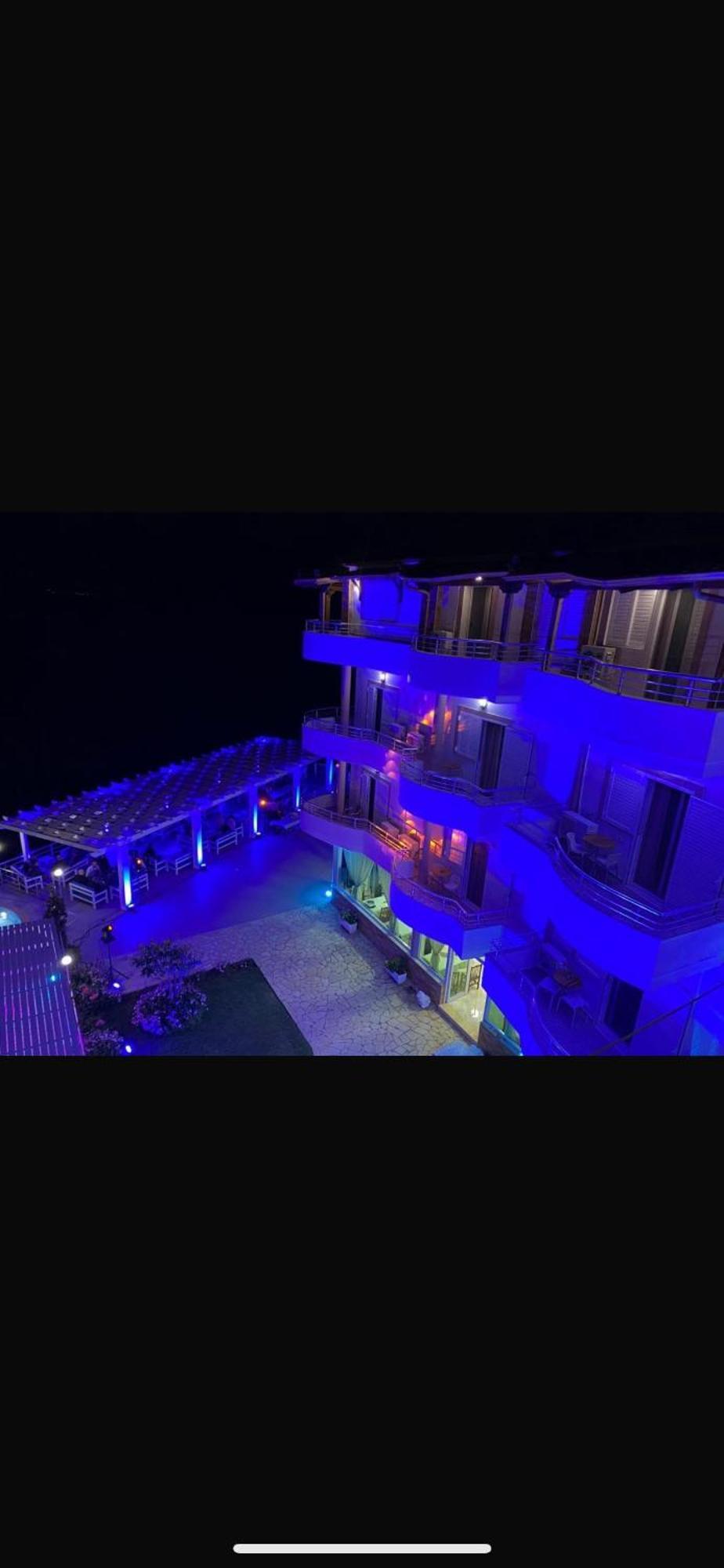 Hotel Vila Kafe Lukovë Exterior foto