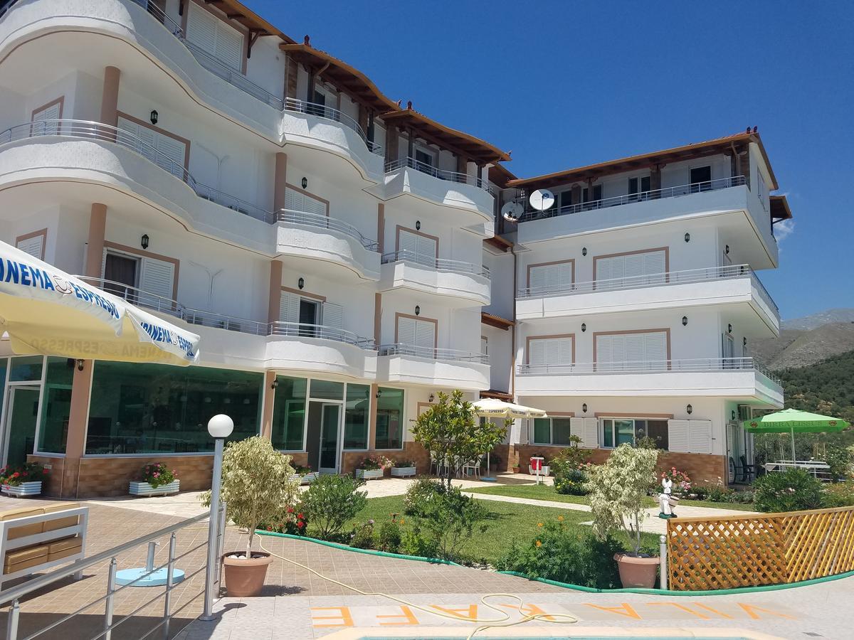 Hotel Vila Kafe Lukovë Exterior foto